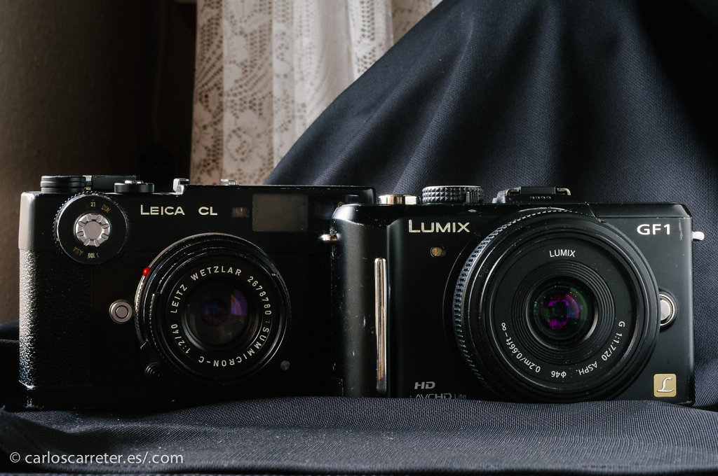 Leica CL vs Panasonic Lumix GF1