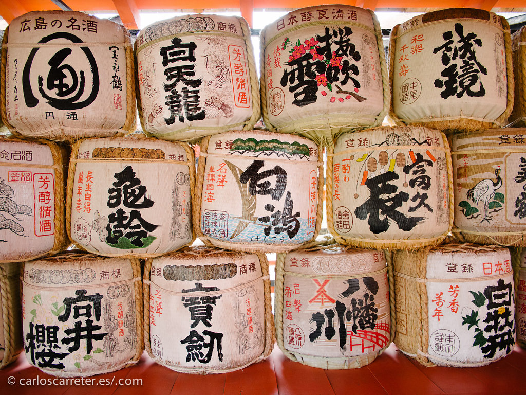 Sake para Itsukushima - Miyajima
